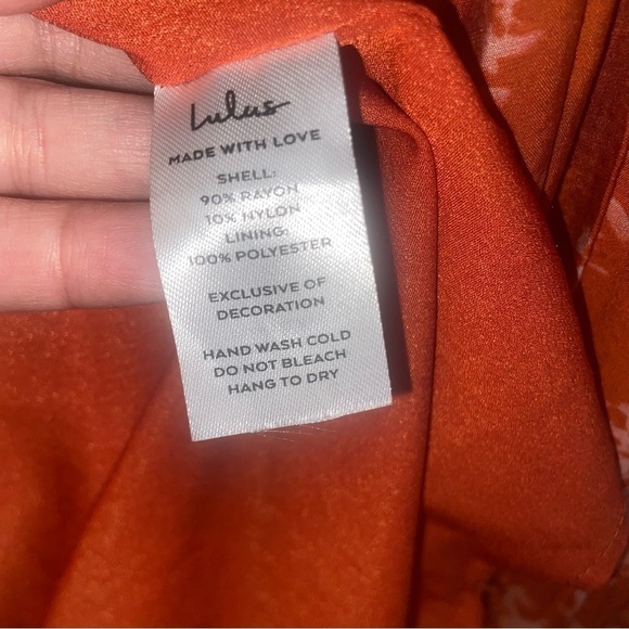 Lulu’s Striking Impression Orange Floral Print Tiered Midi Dress Size Medium NWT - Picture 7 of 7